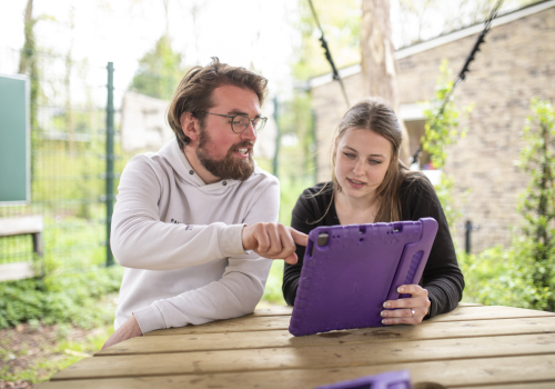 medewerkers met ipad
