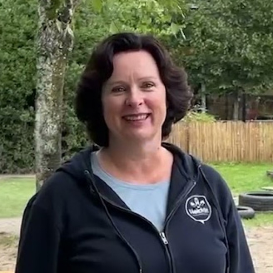 Still uit video Chantal